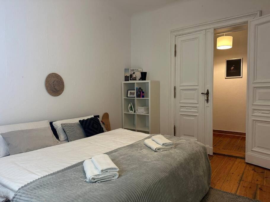 Grosses Apartment Am Kudamm Berlin Eksteriør bilde