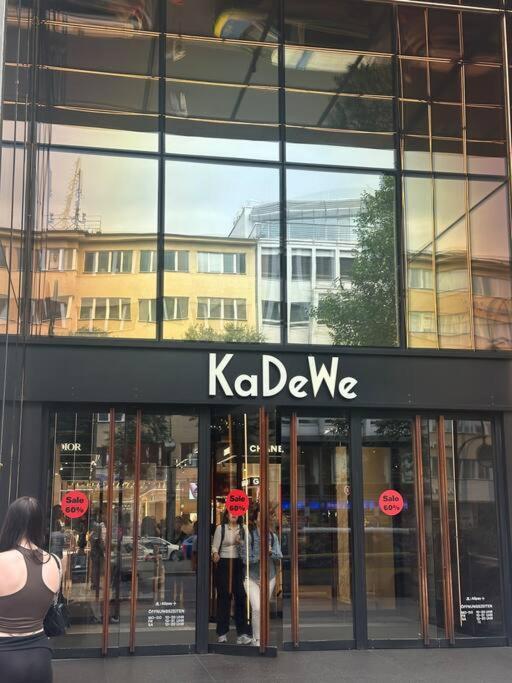 Grosses Apartment Am Kudamm Berlin Eksteriør bilde